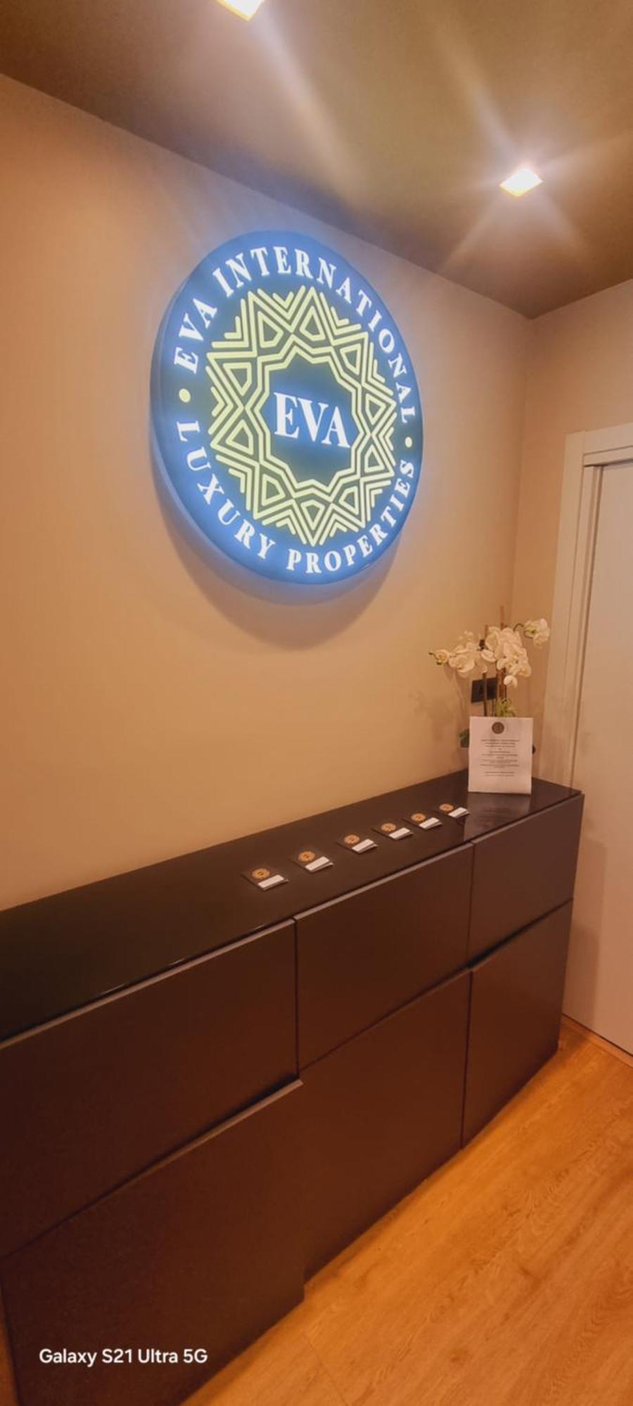 Eva Luxury